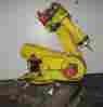 A05b-1324-b225 R-2000ia 200r Fanuc Robotic Arm 2