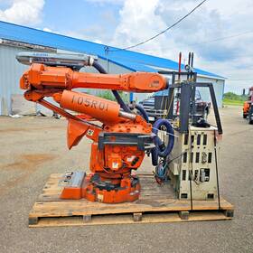 6423474 Abb Robotics 6400r Robot Welding Leoni Weldsaver S4c Controller Teach Pendant