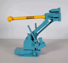 T3-646 Cincinnati Milacron Robot Model Blue And Yellow Plastic