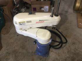 410400-0520 Denso Robot Hm-40852e2/gm 4 Axis R064
