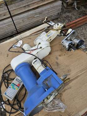 410400-0500 Denso Wave Hm-40703dm Robot W Teach Pendant - For Parts
