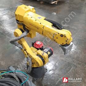Fanuc F274514 M-10ia/12s Robot System Complete With R30ib Plus Controller -