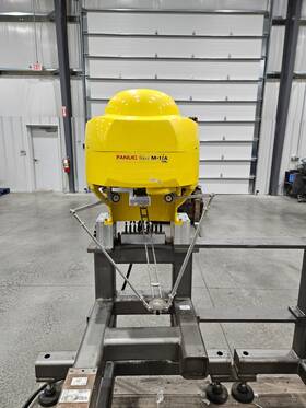 F162143 Fanuc M-1ia/1hl Industrial Spider Robot With R-30ib Controller -