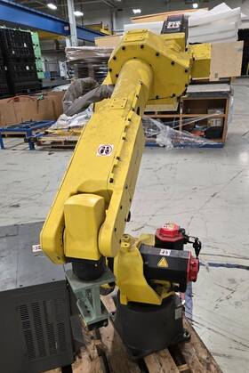 M-20ia Fanuc M-20ia/20m R30ib Robot Controller Missing Teach Pendant Used