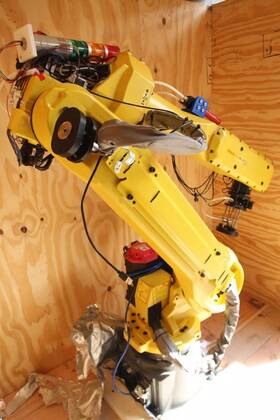 R-30ib Fanuc M-20ia/35m M-20ia 35m Industrial Robot With Controller -refurbished