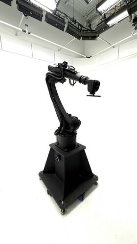 Kuka 1301195 Kr16 R2010 Cybertech - Complete Robot System With Krc4 Motion Control