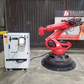 R2700 Kuka Kr240 Prime - Complete Robot System With Krc4 Controller 37 Hours