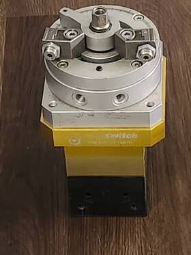 Magswitch 8140320 Ar70 Pnematic Magnetic Gripper. Used For A Demo On Robot