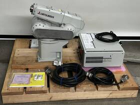 Crd2-711-s12 Mitsubishi Rv-6sd-s12 Industrial Robot - R32tb Pendant