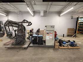 Motoman 1900n Hp50-20 Welding Robot Nx100 Control 2 X Miller Auto Access 450 Welders