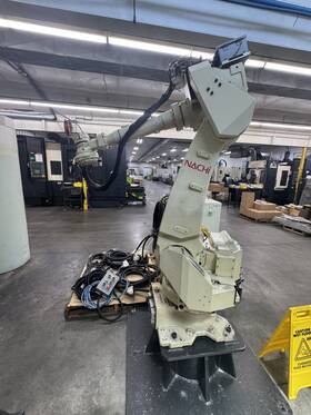 Nachi Robotic Systems Inc. B152g826 Mc50-01 Robot