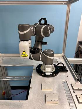 Tm5-700 Omron Cobot. 746mm Reach. 6 Kg Payload. Built-in Camera For Vision
