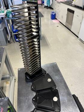Hr22sp Peak Robotics Paa Plate Hotel Rack 22 Capacity Portrait Grip Model