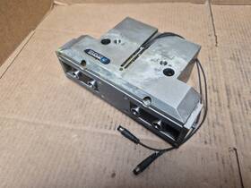 Schunk Pgn 160-1-as-sd 37371404 Parallel Gripper Part No. Pgn 160-1-as-sd