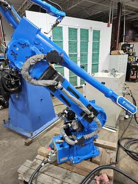 Mh50-20 Yaskawa Motoman Industrial Robot With Dx100 Control Pendant And Cables