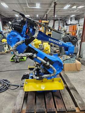 Mh80ii Yaskawa Motoman Industrial Robot With Dx200 Control Pendant And Cables