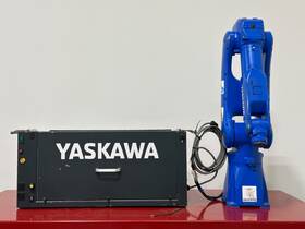 Yaskawa Motoman Yr-1-06vx7-a00 Gp7 Robot Arm With Control Cabinet For Parts