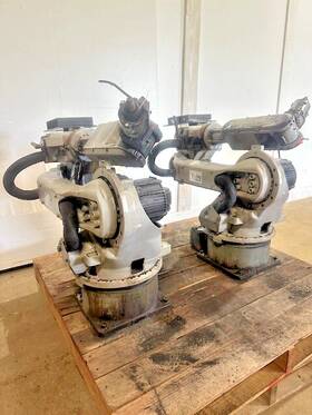 Yr-ssf6-a00 Yaskawa Motoman Lot Of 2 Inch Ssf 2000 H.d Industrial Robotic Arm