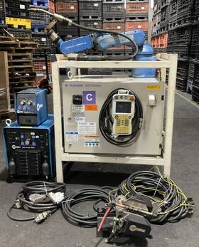 Erdr-mh00005-b32 Yaskawa Yr-mh00005-e10 Welding Dx100/mh5 Type 3ph 480v 50/60hz
