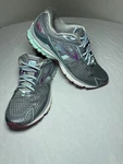 Women's Brooks Ravenna Running Shoes Gray Purple 9 Wide 1201821D037. Fixed Price $29.99.