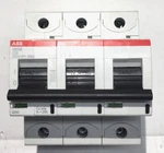 Abb S8035 C-20 3-POLE High Performance Circuit Breaker 40A 50KA 240/415V (kk). Fixed Price $200.00.