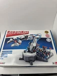 Robotikits Model OWI632 Hydraulic Arm Edge Toy Winner Award New Open Box. Fixed Price $21.00.