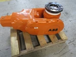 Abb Robot IRB6650 Wrist Type 2 3HAC8114-3. Fixed Price $17000.00.