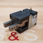 Phd 19080-2-0001 Pneumatic Parallel Gripper Used. Fixed Price $99.74.