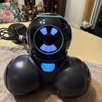 Wonder Workshop Cue Clever-bot Coding Robot QU01. Fixed Price $29.99.