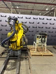 Fanuc 2000IB/210F Complete With 30IB Controller And Leoni Dress Pack Used. Fixed Price $10500.00.