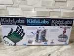 Toysmith - Kidzlabs 3 Pack Science Kit Robotic Hand Tin Can & Cable Car. Fixed Price $17.99.